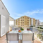 Appartement Platja De Roses-3 By Interhome *