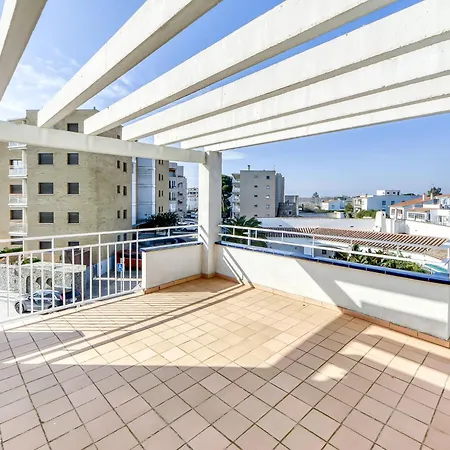 Apartamento Platja De Roses-3 By Interhome